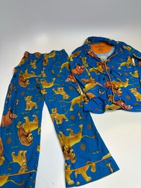 Disney Lion King Blue Kids Pajama Set with Simba Print